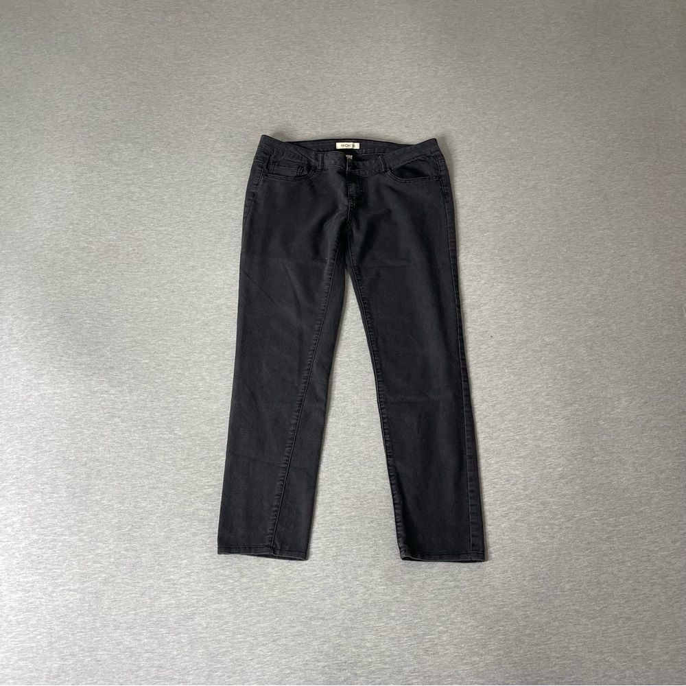 Arden B. Women's Stretchy Straight Leg Jeans - Size 12 - Picture 7 of 13